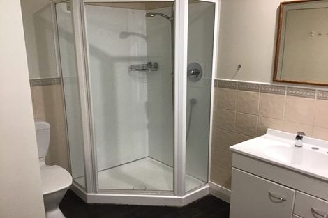 Photo of property in 18 Cave Road, Houghton Bay, Wellington, 6023