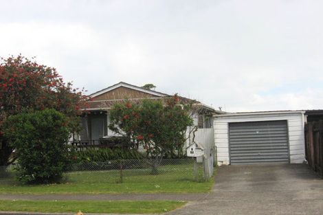 Photo of property in 2/62 Sharland Avenue, Manurewa, Auckland, 2102