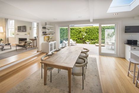 Photo of property in 126 Calliope Road, Stanley Point, Auckland, 0624