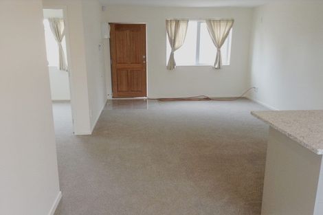 Photo of property in 31 Portadown Avenue, Pakuranga Heights, Auckland, 2010