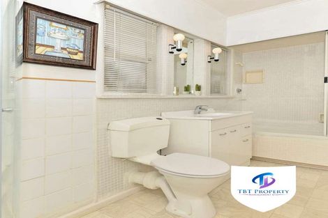 Photo of property in 57 Linwood Avenue, Mount Albert, Auckland, 1025