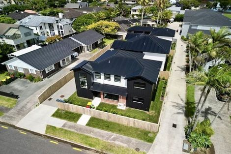 Photo of property in 6b Jern Place, Eastern Beach, Auckland, 2012