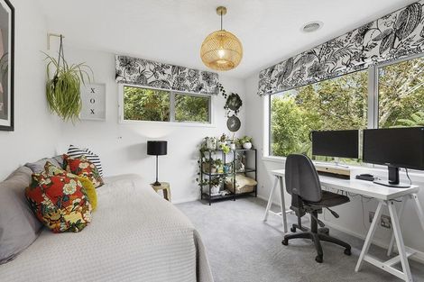 Photo of property in 405b Karori Road, Karori, Wellington, 6012