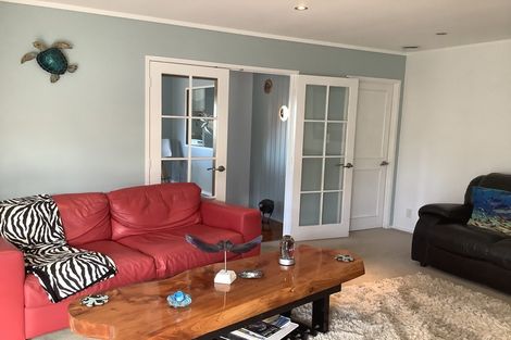 Photo of property in 2/28 Onepoto Road, Hauraki, Auckland, 0622