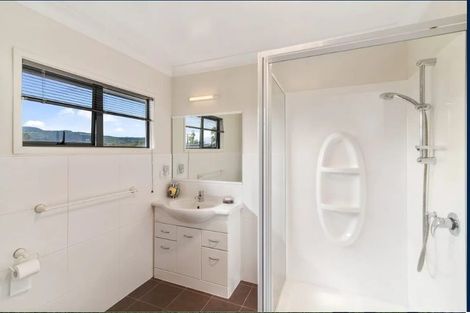 Photo of property in 28 Holden Avenue, Holdens Bay, Rotorua, 3010