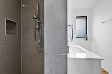 Photo of property in 72 Dillon Drive, Bell Block, New Plymouth, 4312