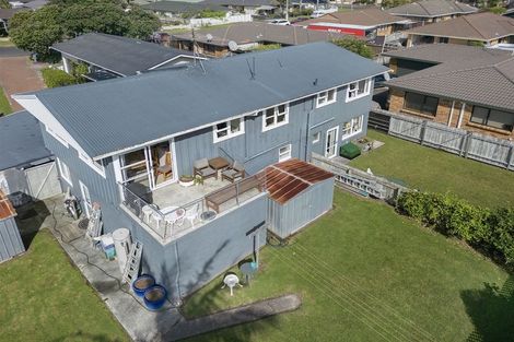 Photo of property in 39 Alice Avenue, Orewa, 0931