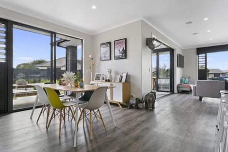 Photo of property in 45 Mike Smith Drive, Cambridge, 3434