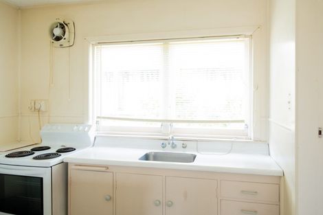 Photo of property in 12 Wellington Street, Hamilton East, Hamilton, 3216