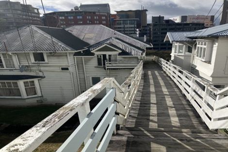 Photo of property in 19a Clifton Terrace, Kelburn, Wellington, 6012