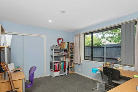 Photo of property in 22 Sea Eagles Place, North New Brighton, Christchurch, 8083