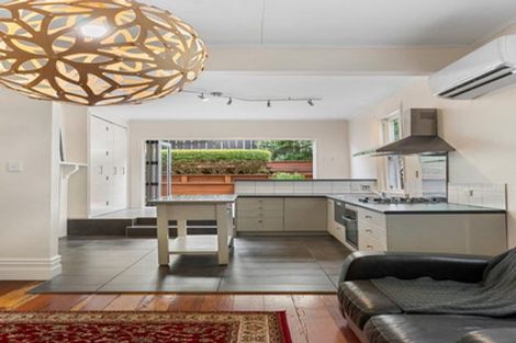 Photo of property in 26 Owen Street, Newtown, Wellington, 6021