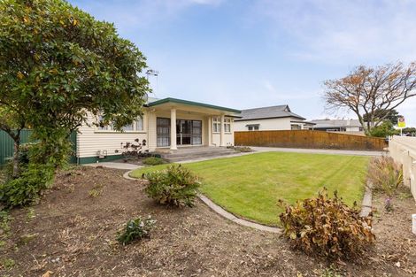 Photo of property in 301 Featherston Street, Palmerston North, 4410