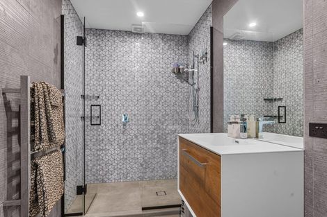 Photo of property in 9 Woodills Road, Akaroa, 7520