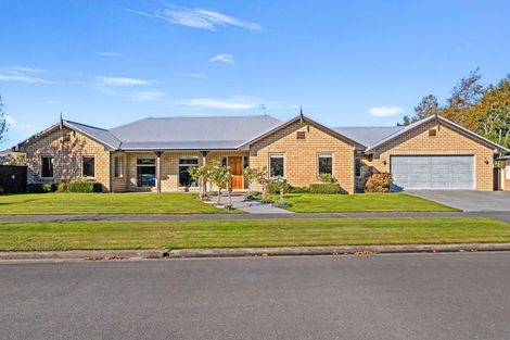 Photo of property in 16 Heathridge Place, Lincoln, 7608