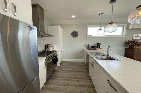 Photo of property in 22 Avenue Road, Greenmeadows, Napier, 4112