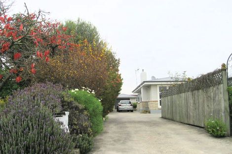 Photo of property in 35 Meeanee Road, Taradale, Napier, 4112