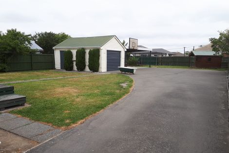 Photo of property in 16 Richards Avenue, Papanui, Christchurch, 8053