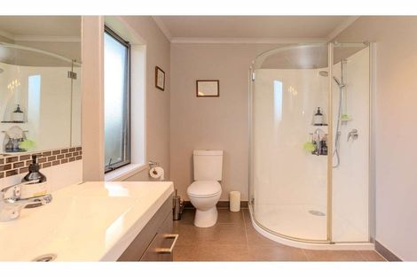 Photo of property in 15 Cochrane Drive, Kerikeri, 0230