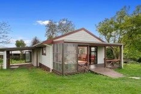 Photo of property in 27 Waikite Road, Welcome Bay, Tauranga, 3112