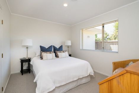 Photo of property in 12a Lucknow Road, Havelock North, 4130