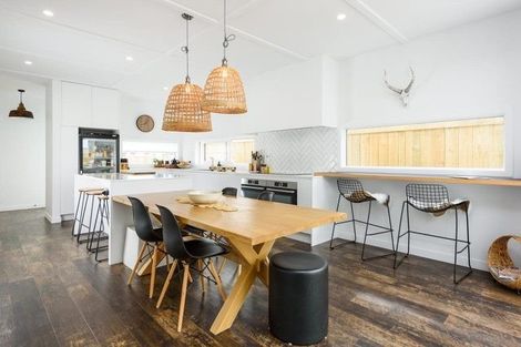 Photo of property in 5 Knightia Drive, Papamoa Beach, Papamoa, 3118