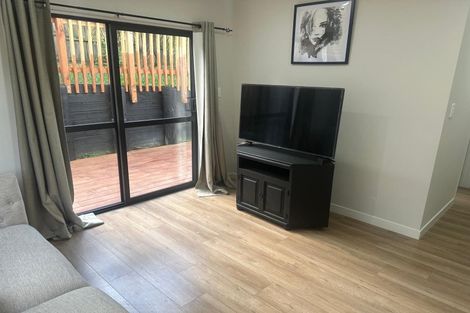 Photo of property in 28b Mason Street, New Lynn, Auckland, 0600