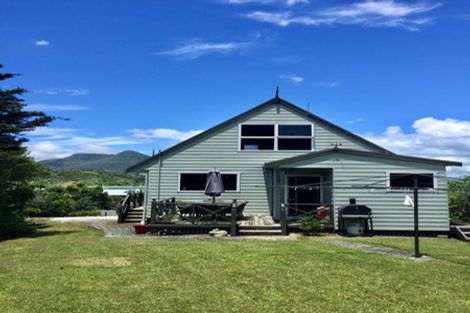 Photo of property in 2291 Whangarei Heads Road, Whangarei Heads, Whangarei, 0174