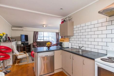 Photo of property in 65 Wordsworth Road, Manurewa, Auckland, 2102