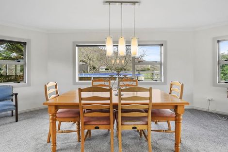 Photo of property in 10 Parker Road, Huntly, 3771