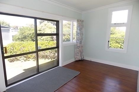 Photo of property in 43 Alma Road, Gonville, Whanganui, 4501