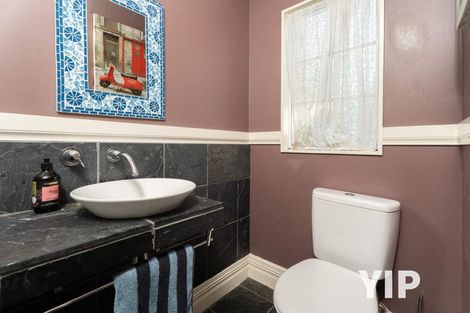 Photo of property in 4a Sunhaven Drive, Newlands, Wellington, 6037