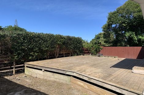 Photo of property in 3/157 Te Atatu Road, Te Atatu South, Auckland, 0610