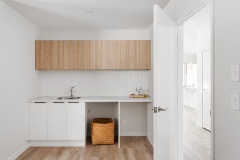 Photo of property in 66 Saint Pauls Drive, Brookfield, Tauranga, 3110