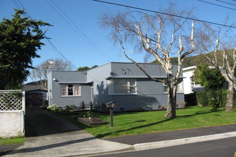Photo of property in 3 Avon Street, Waterloo, Lower Hutt, 5011