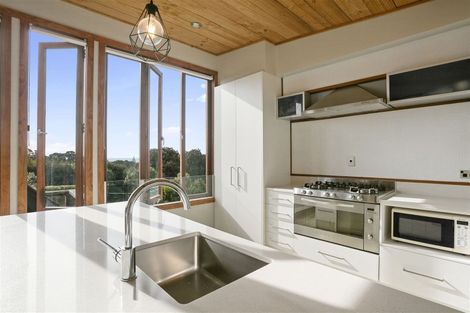 Photo of property in 66 Koutunui Road, Athenree, Katikati, 3177