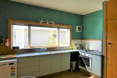 Photo of property in 82 Tasman Street, Karoro, Greymouth, 7805