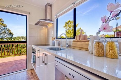 Photo of property in 88 Reynella Drive, Massey, Auckland, 0614