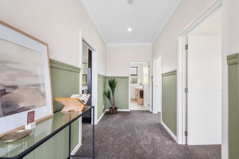 Photo of property in 109 Seaward Road, Edendale, 9825