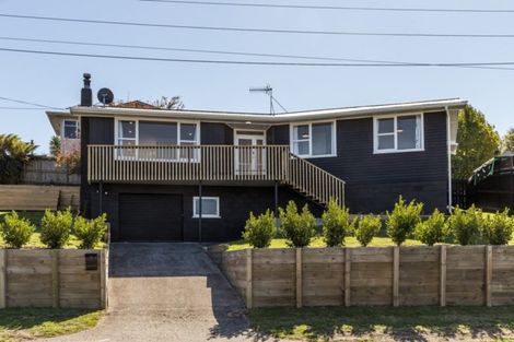 Photo of property in 1 Noble Street, Waiuku, 2123