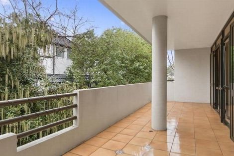 Photo of property in 1/21 Hewitts Road, Merivale, Christchurch, 8014