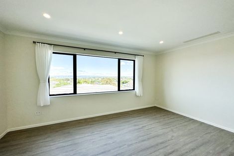 Photo of property in 44a Merani Street, Belmont, Auckland, 0622