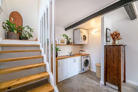 Photo of property in 18 Kamara Road, Glen Eden, Auckland, 0602