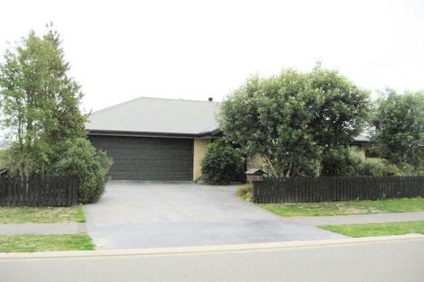 Photo of property in 7 Markham Way, Rolleston, 7614