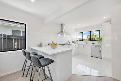 Photo of property in 1/55 Alfriston Road, Manurewa East, Auckland, 2102