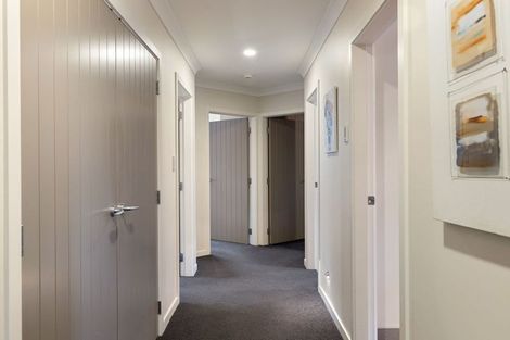 Photo of property in 6 Trump Place, Kelvin Grove, Palmerston North, 4414
