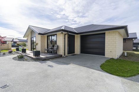Photo of property in 28/10 Pop Andrew Drive, Te Anau, 9600