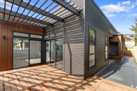 Photo of property in 53 Pohutukawa Place, Bell Block, New Plymouth, 4312