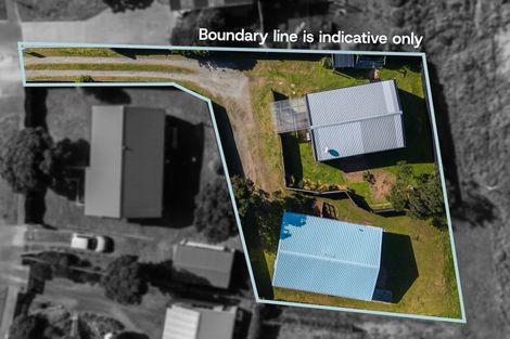 Photo of property in 42 Rutherford Drive, Waikanae Beach, Waikanae, 5036