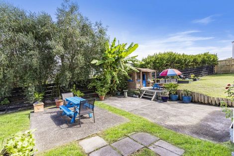 Photo of property in 32 Windy Ridge Road, Glenfield, Auckland, 0629